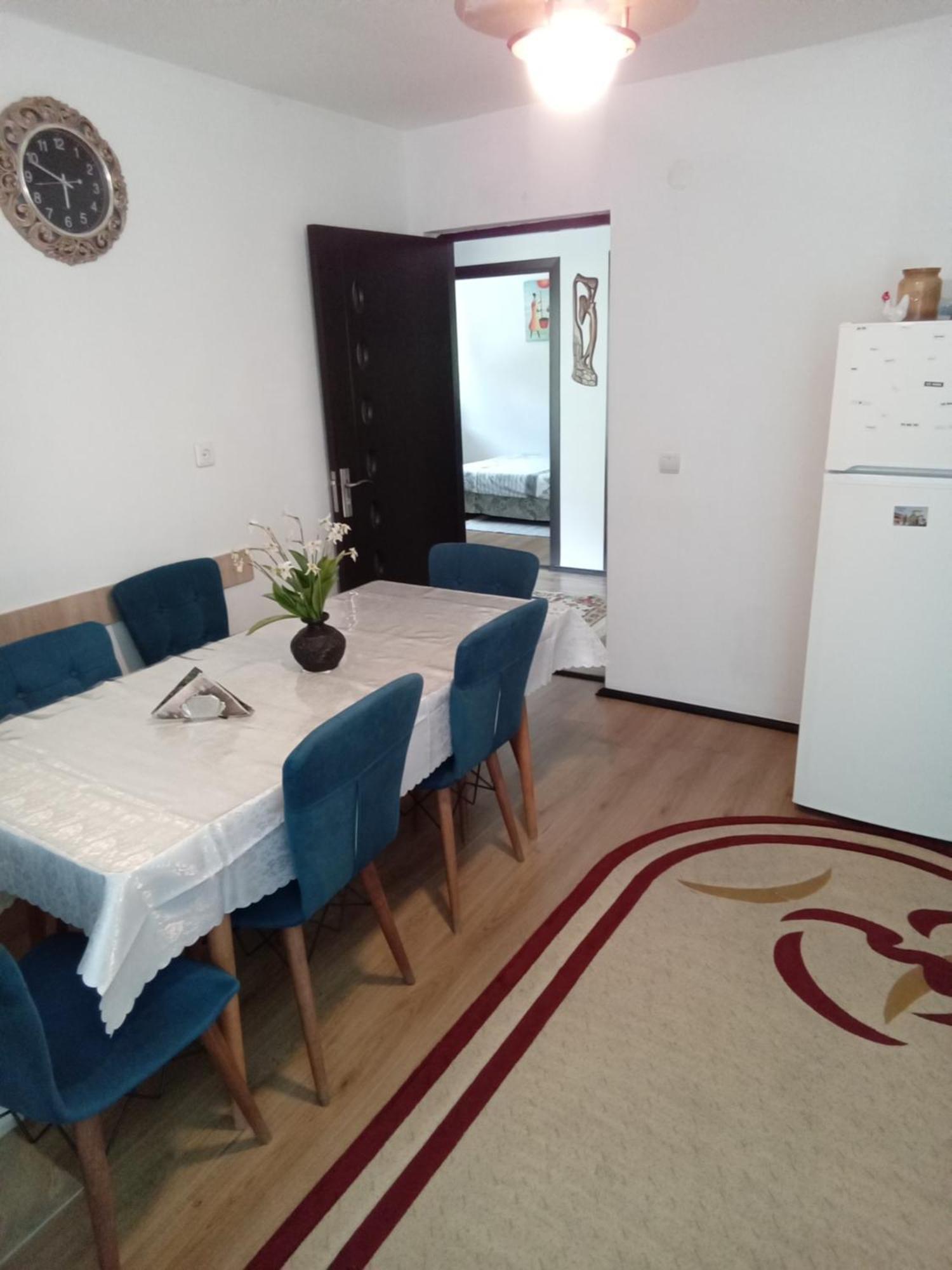 Casa Ozon Hotel Vulcan  Buitenkant foto