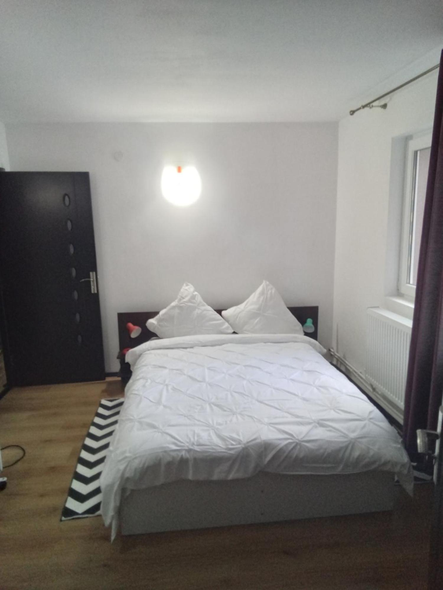 Casa Ozon Hotel Vulcan  Buitenkant foto